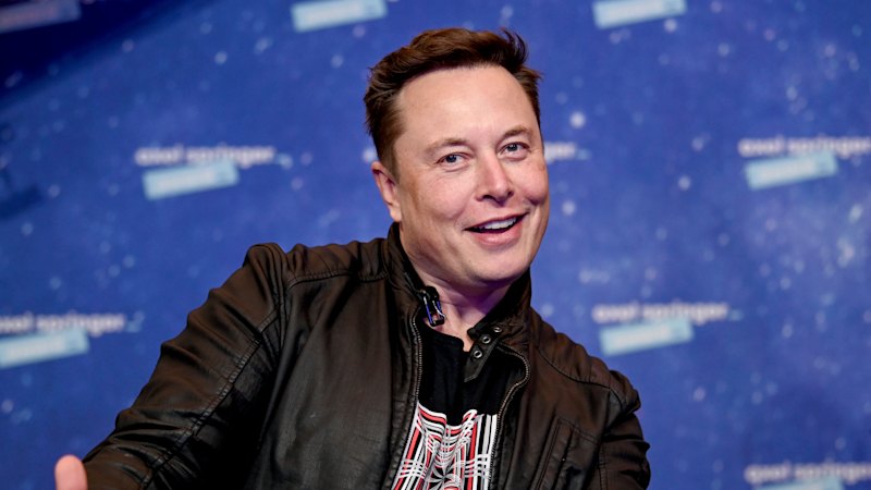 Elon Musk wants to build a city on the moon to save civilisation