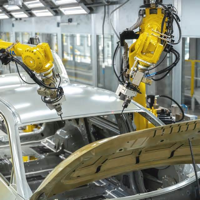 In Hyundai’s $7.6 Billion Factory, Your Coworkers Could Be Robots