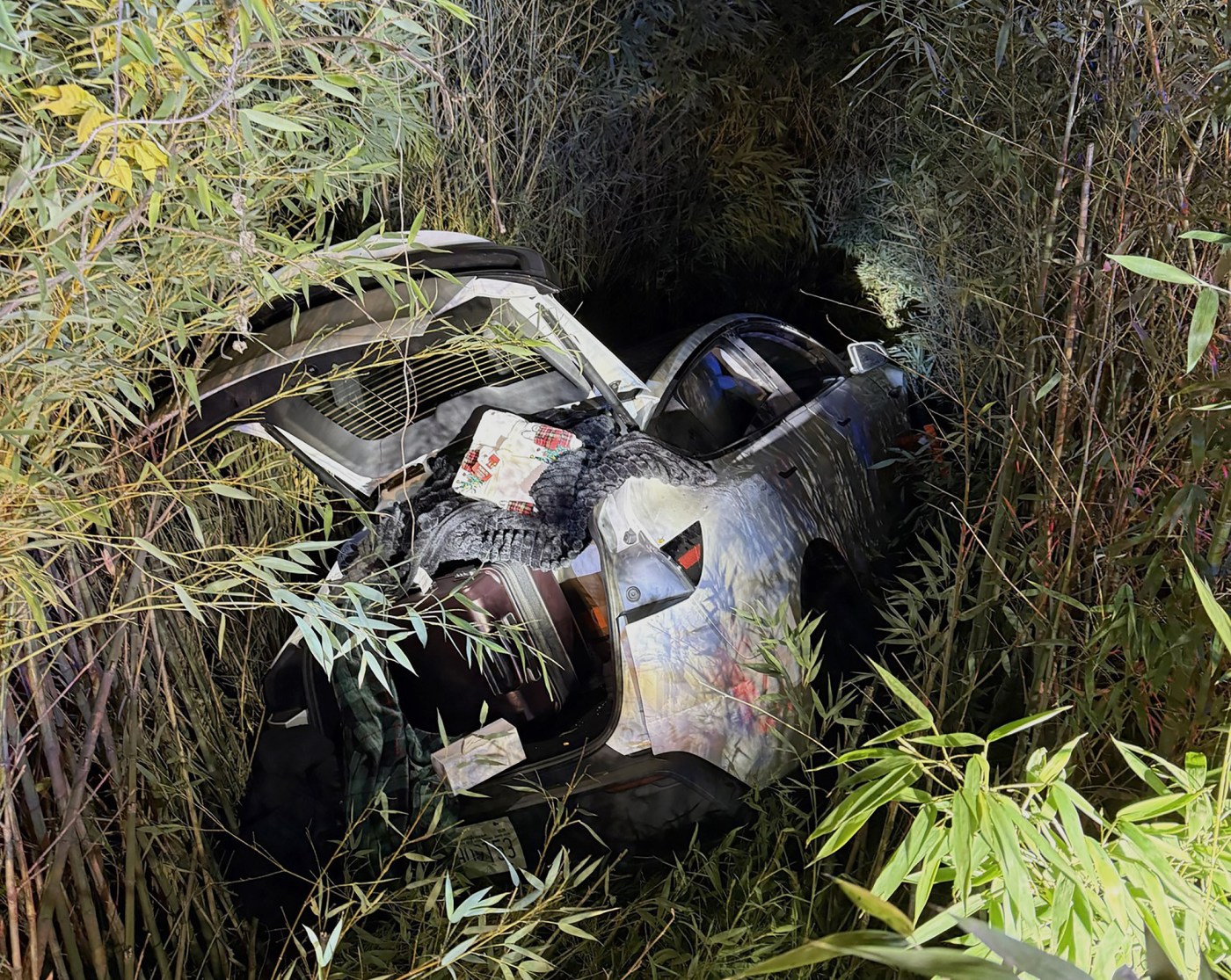 Menlo Park man arrested for crashing car into parked cars after trying to set fire to Saratoga winery