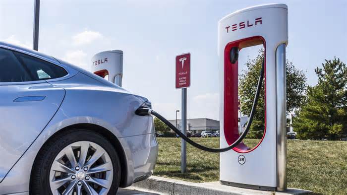 Here’s What It Costs To Charge a Tesla Monthly vs. Using Gas for a Honda Civic