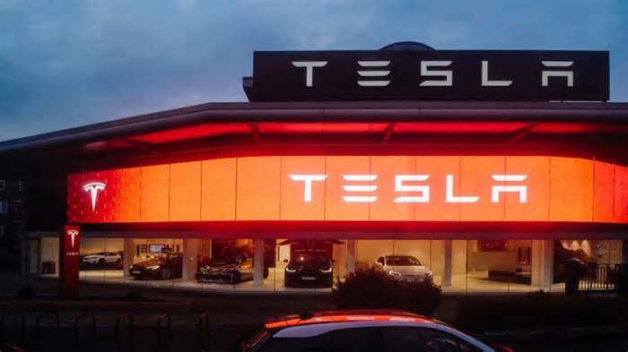Tesla Model Y Bookings Open in India: Here’s How to Get One in Delhi, Gurugram, or Mumbai