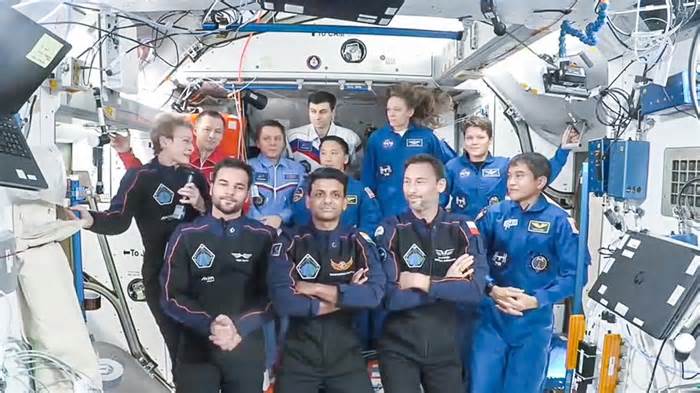 On track to re-enter Earth’s atmosphere and splash down: SpaceX