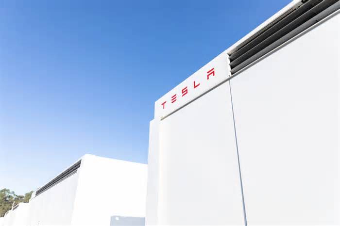 Tesla Battery Pivot Sparks ETF Rotation: America In, China Out?