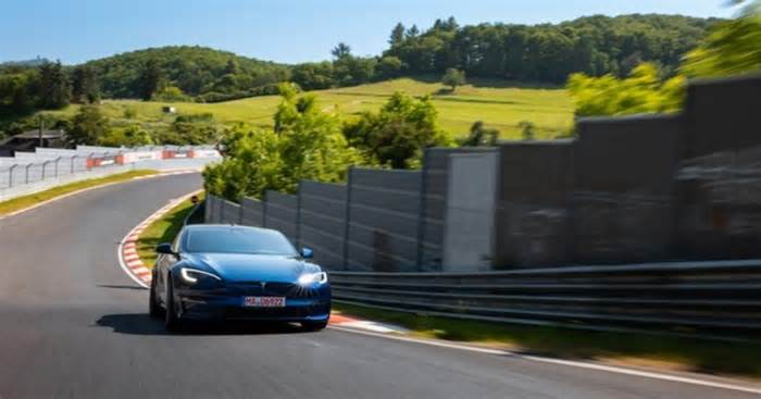 Tesla Is Testing A New Model S Plaid, With Few Design Updates