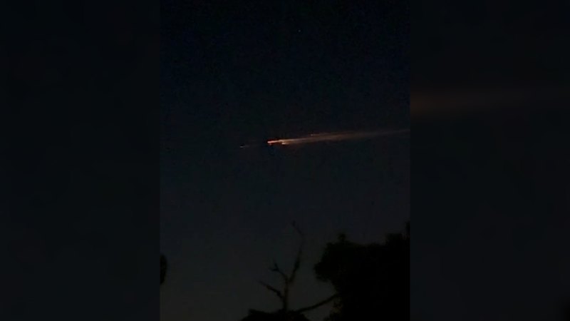 Space junk enters the atmosphere over Victoria