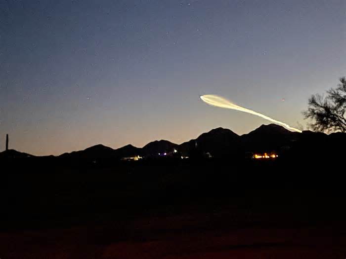 SpaceX nighttime rocket launch may be visible in Arizona: When, where to see Falcon 9
