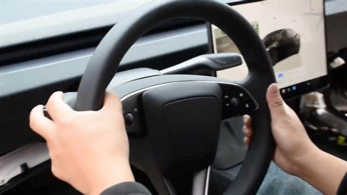 Re-Stalking Fee: You Can Buy Your Tesla’s Missing Column Stalks from Amazon