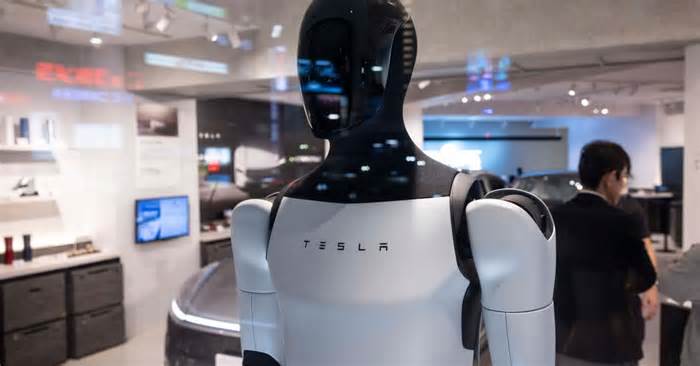 Tesla’s Future Tech Just Took an Unexpected Turn