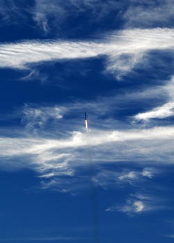 Vandenberg Launches the Falcon 9 Starlink 11-25 Mission [Image 2 of 4]