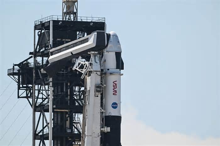 NASA scrubs SpaceX launch amid ‘unfavorable’ weather