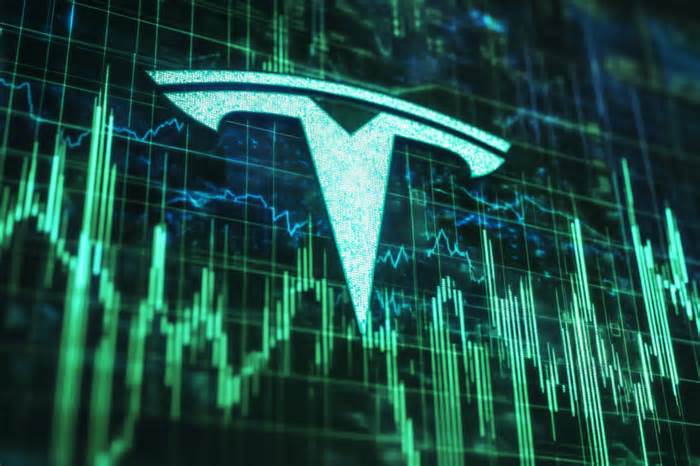 Tesla Worth $30 Trillion? Elon Musk Says Yes But Investors Say No