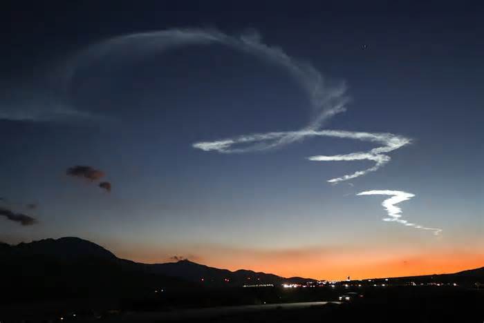 Is there a SpaceX launch today? Where, when to see Falcon 9 liftoff from Vandenberg