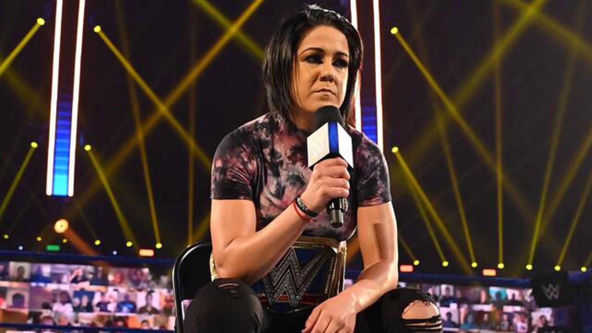 15-time WWE champion breaks down in tears; announces she can't wrestle anymore; Bayley reacts