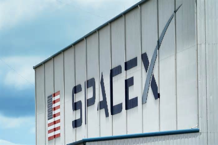 Temporary closure of Boca Chica Beach, State Hwy 4 for SpaceX testing