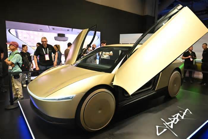 Tesla Doubles Robotaxi Zone In Austin; CEO Musk Promises 'Most Epic Demo Ever' By Year-End